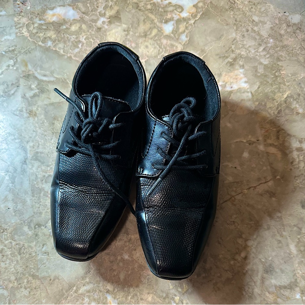 Kids black dressy shoes